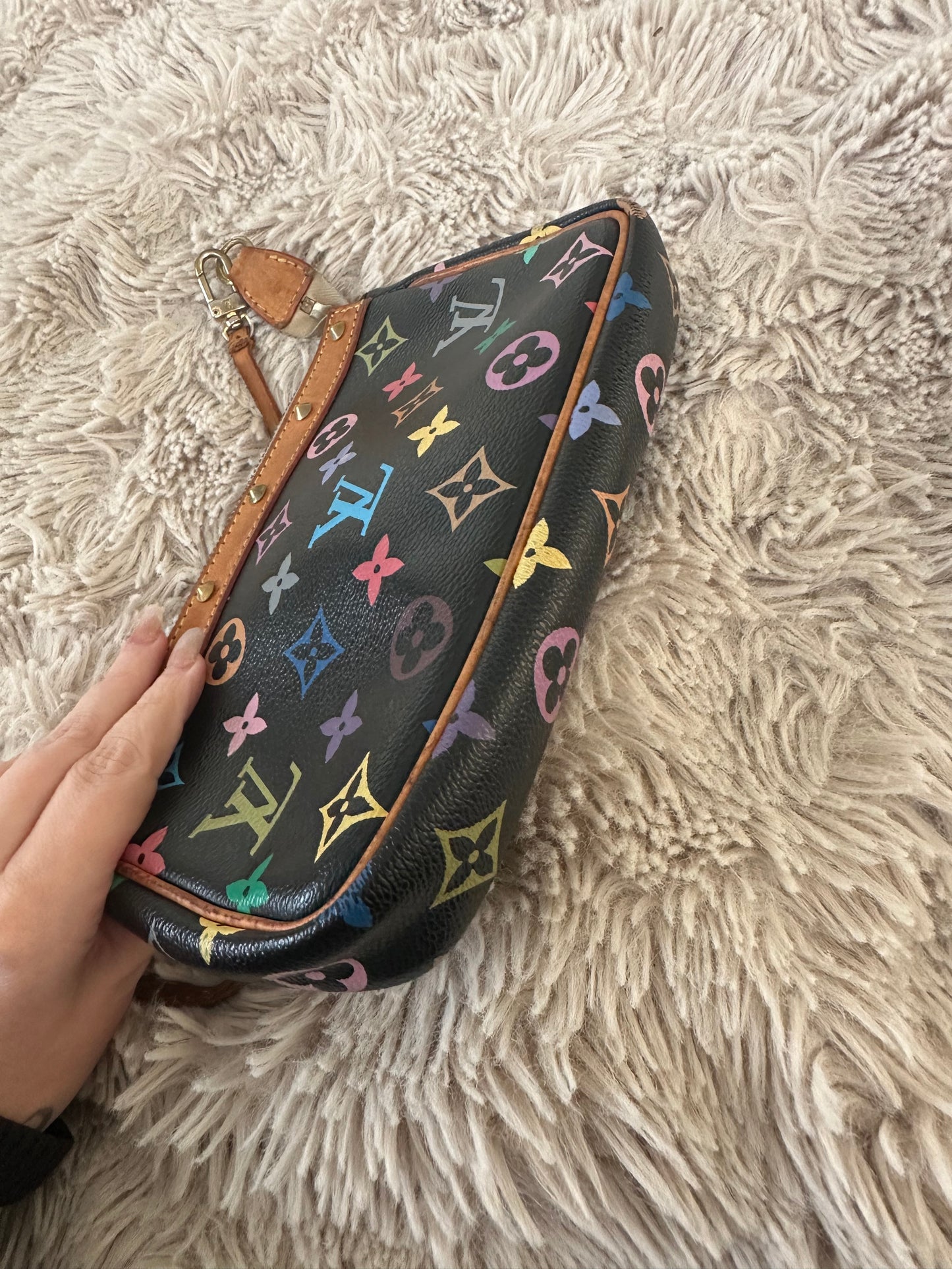 Louis Vuitton Pochette Takashi Murakami black