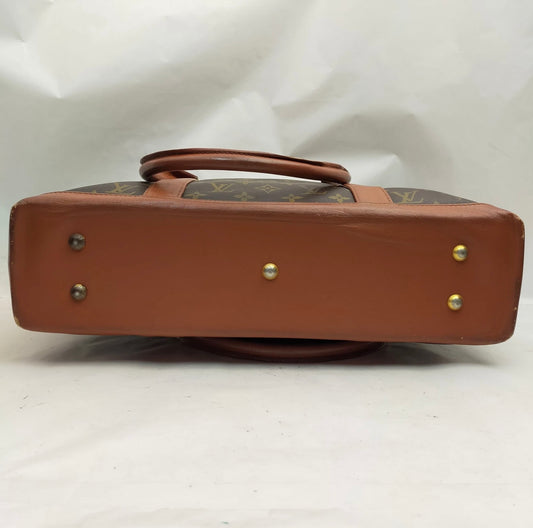 Louis Vuitton - weekender tote bag in LV monogram