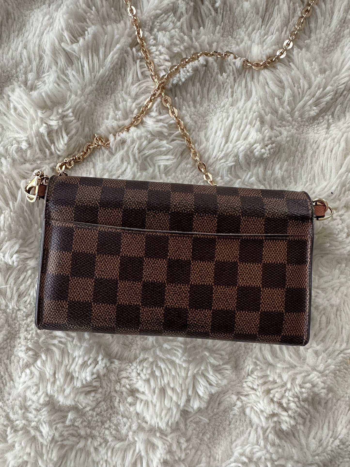 Louis Vuitton - Damier Ebene cross body wallet on chain