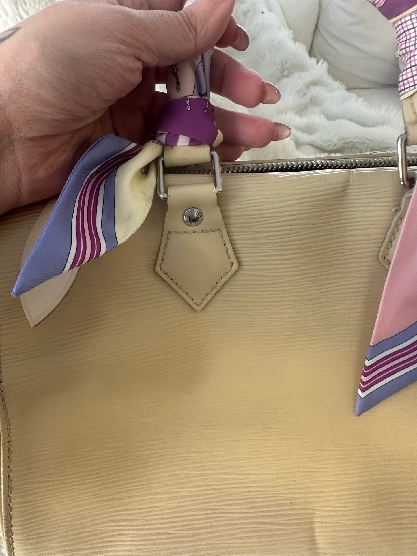 Louis Vuitton Speedy 25 - in Epi leather vanilla