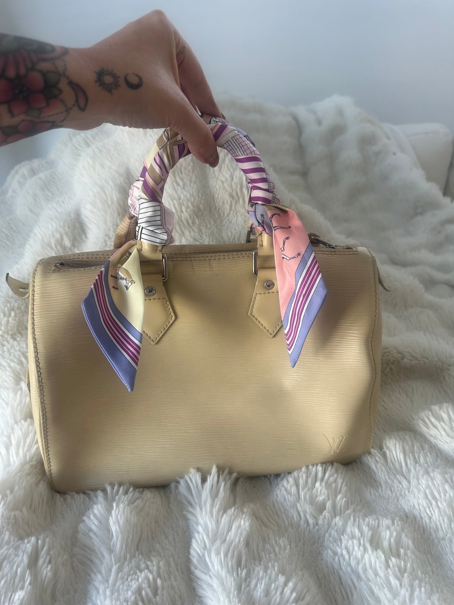 Louis Vuitton Speedy 25 - in Epi leather vanilla