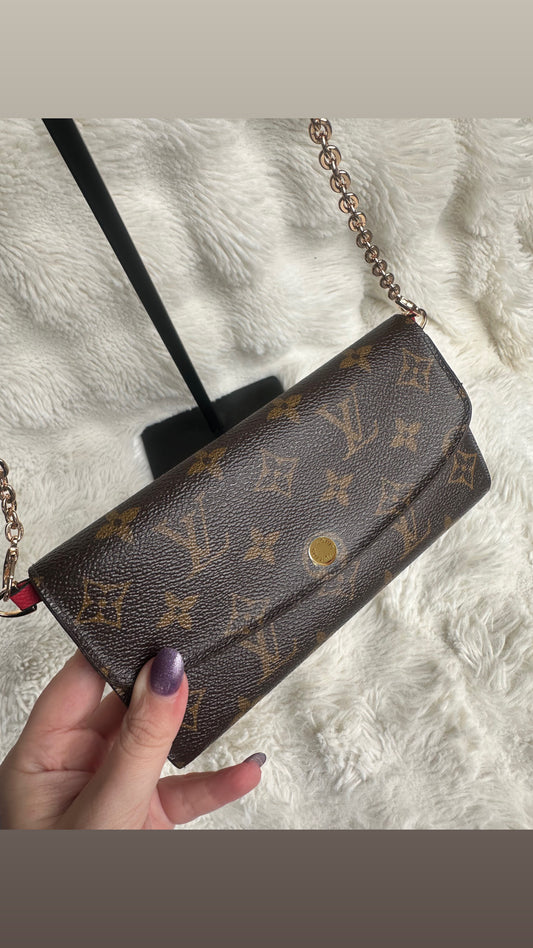 Louis Vuitton wallet on chain shoulder bag
