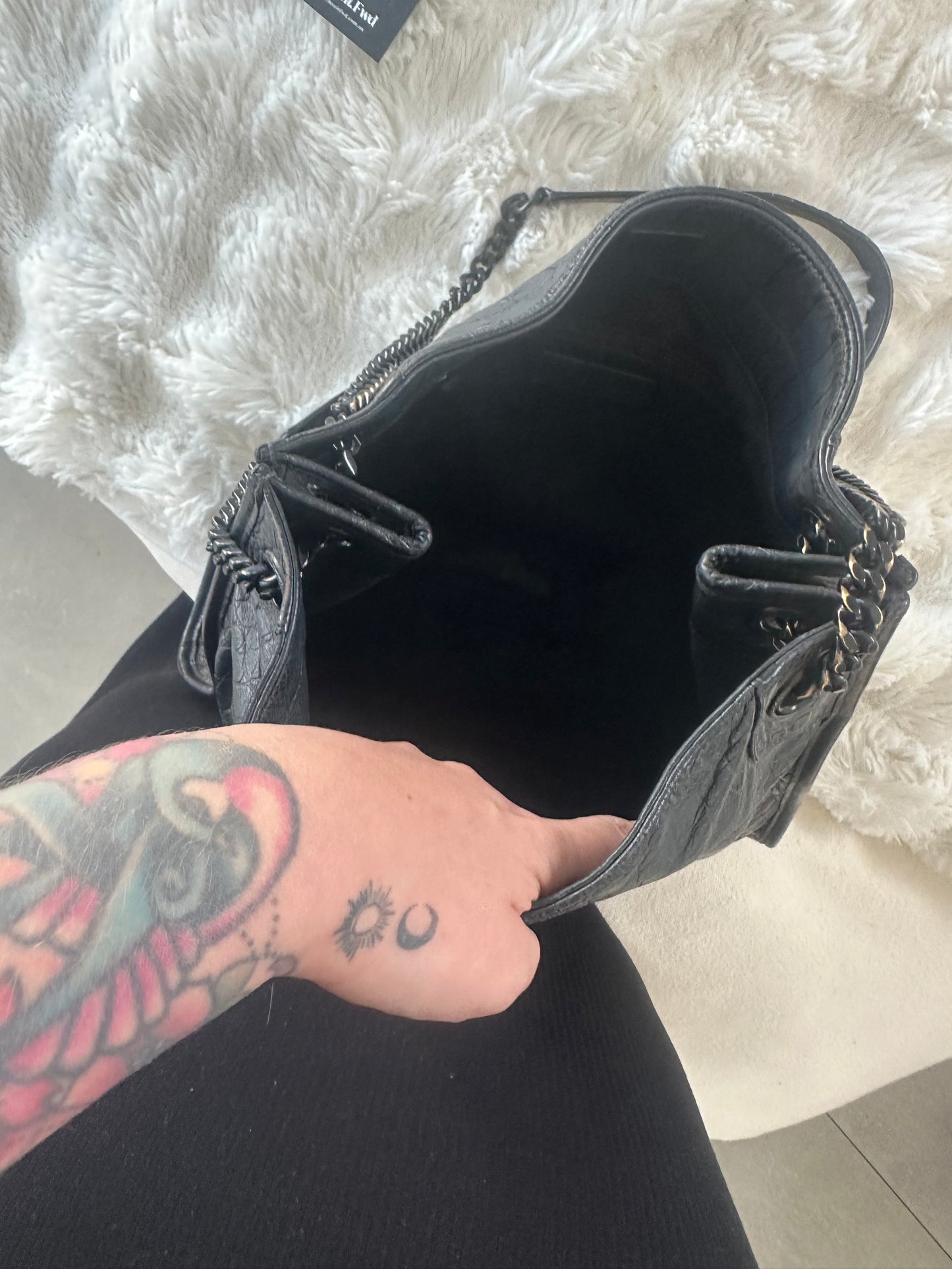 SAINT LAURENT - Niki Shopping Shoulder Bag in Croc-embossed Leather