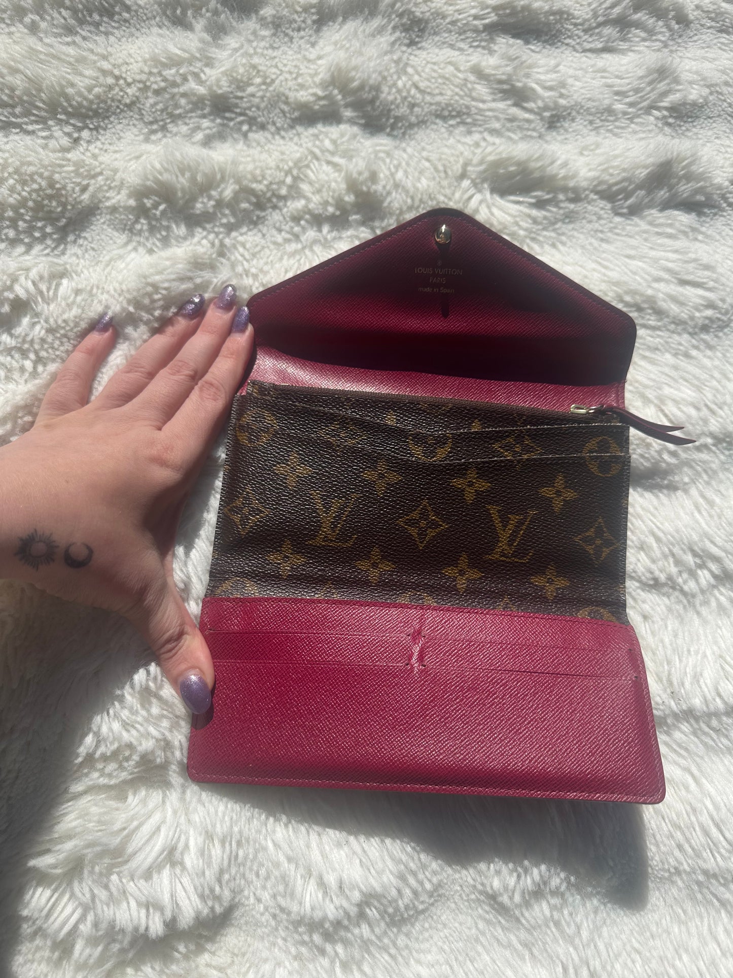Louis Vuitton wrap wallet with coin purse