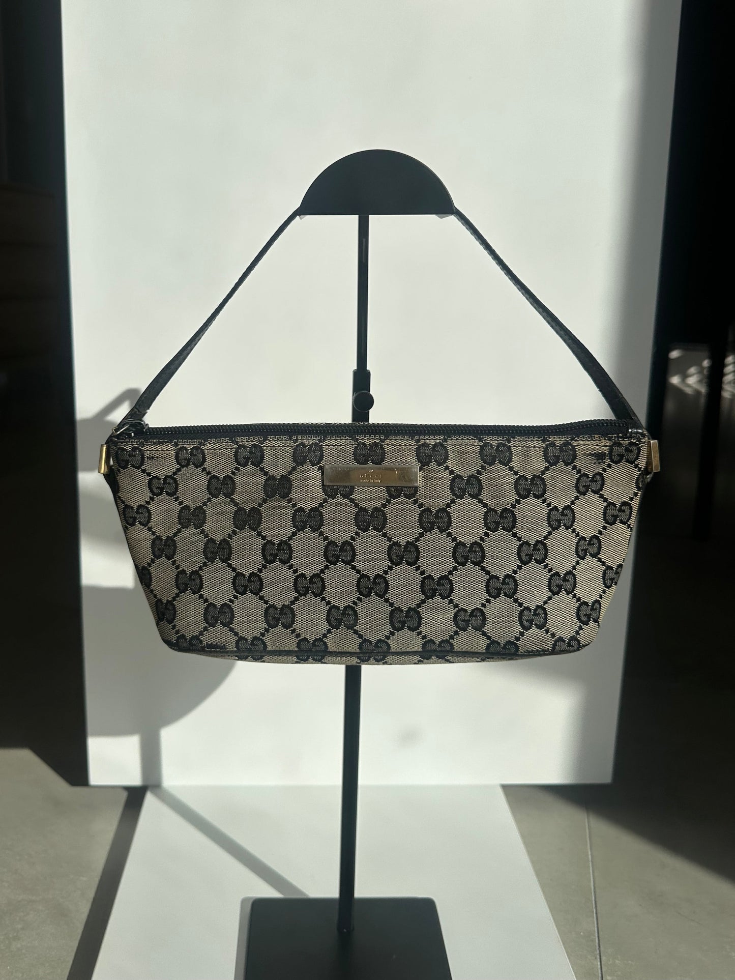 Gucci Boat Black Leather Pochette