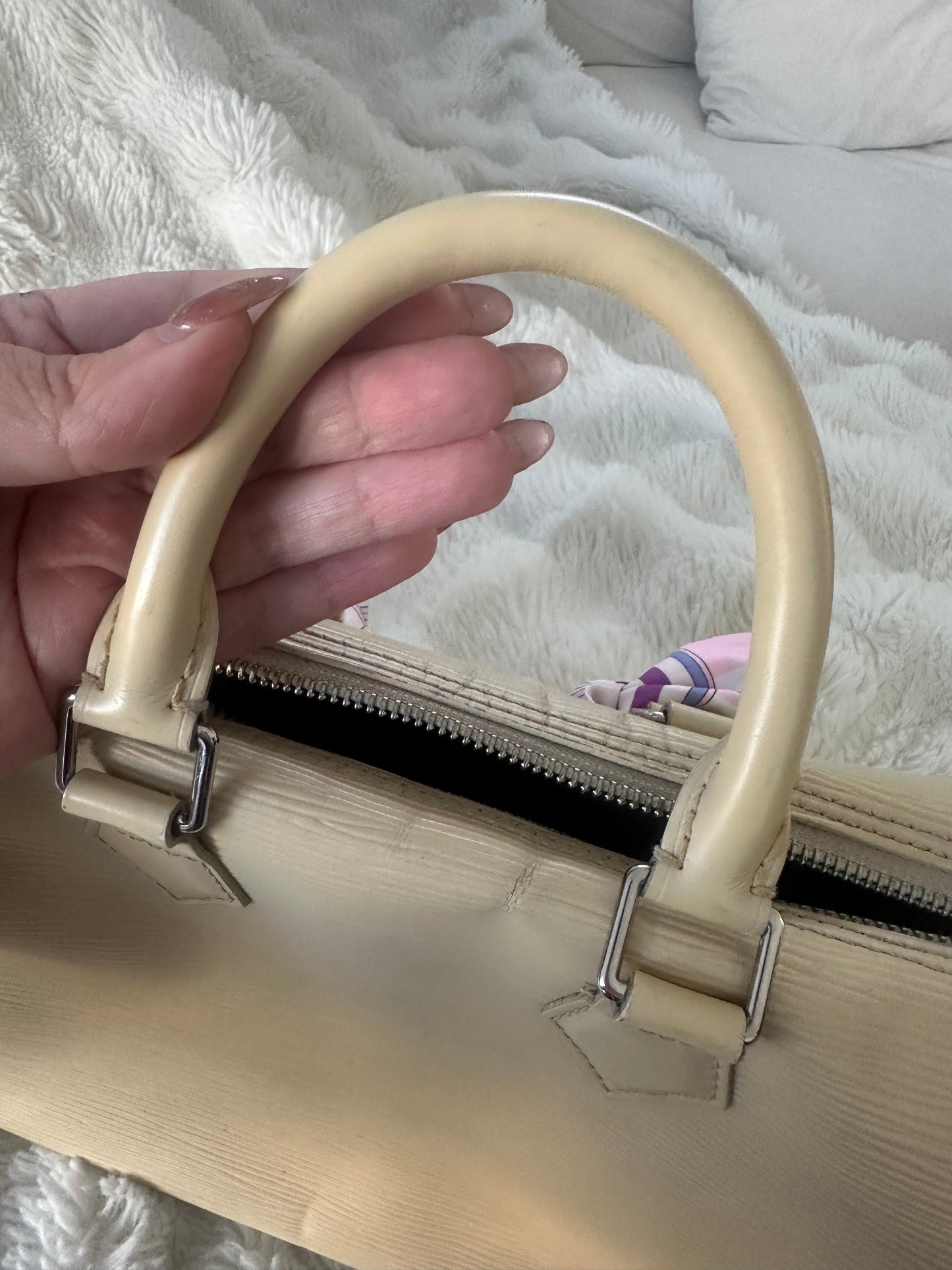 Louis Vuitton Speedy 25 - in Epi leather vanilla