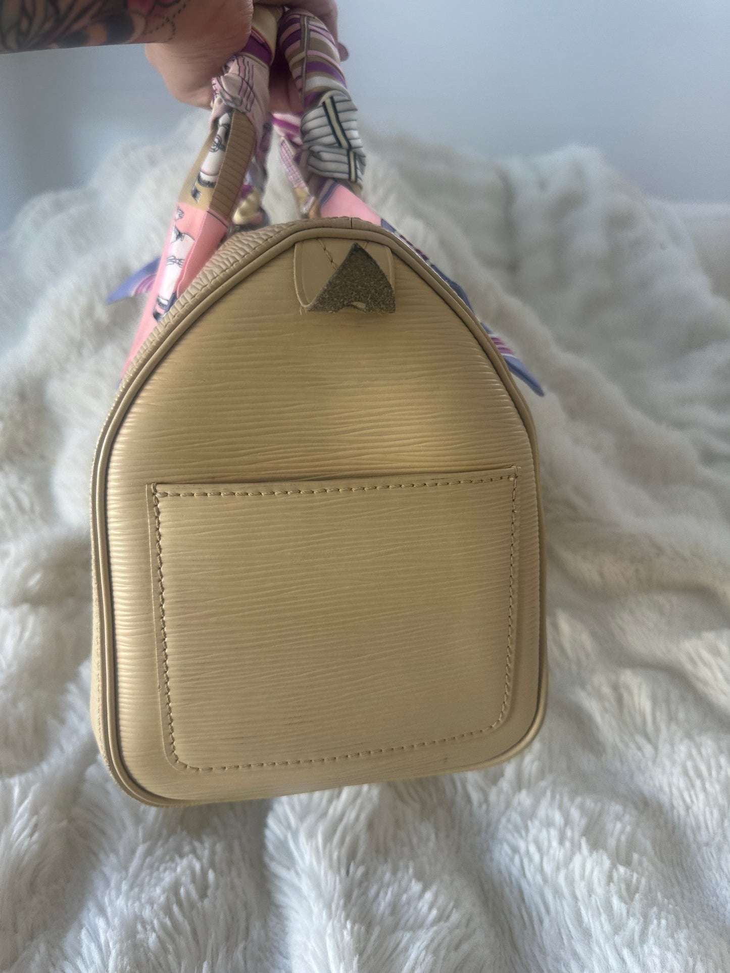 Louis Vuitton Speedy 25 - in Epi leather vanilla