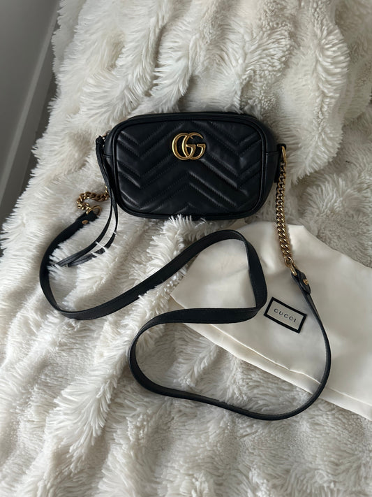 GUCCI GG Marmont Mini Camera Bag Black
