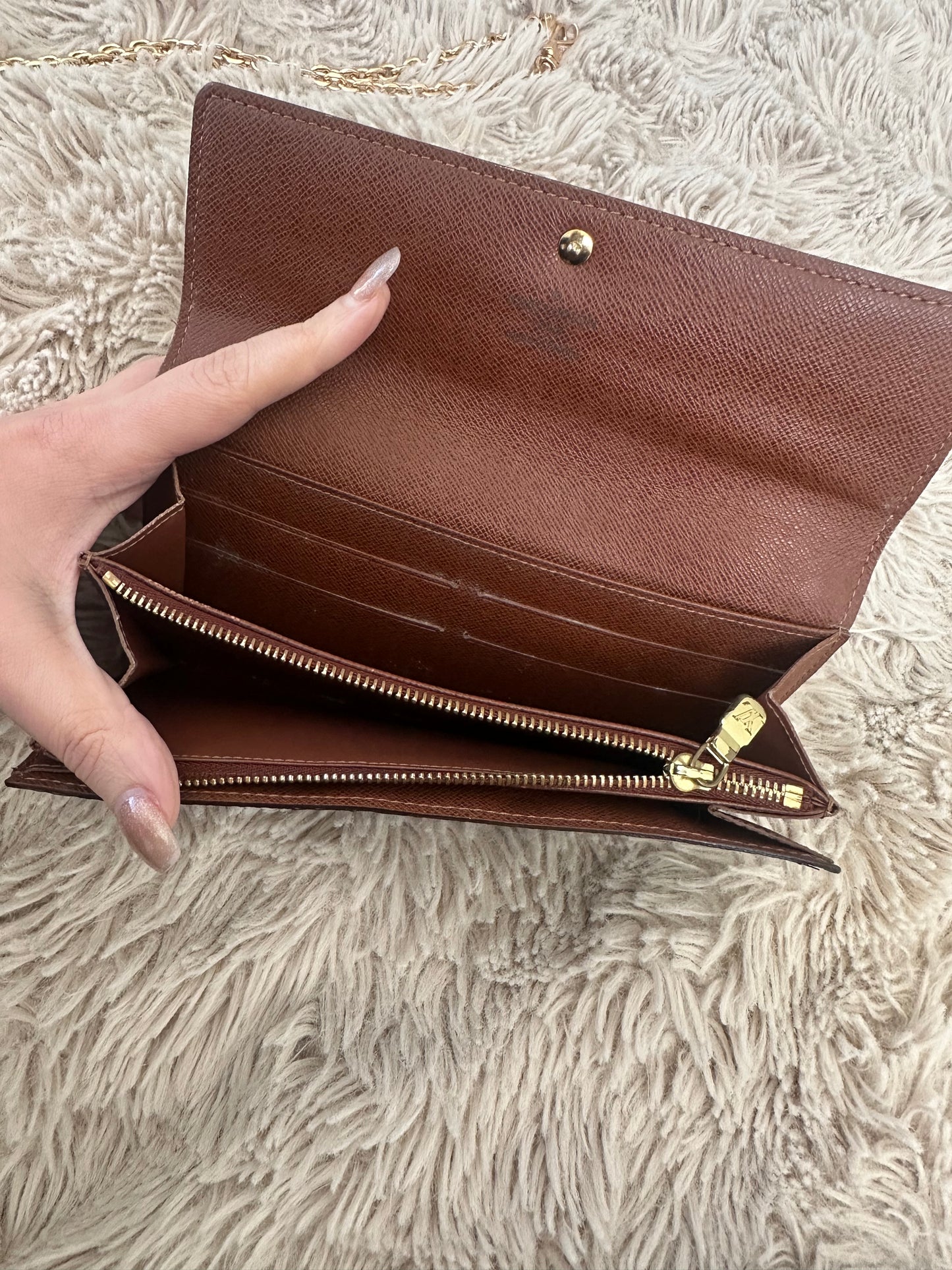 Louis Vuitton Sarah long wallet on chain crossbody