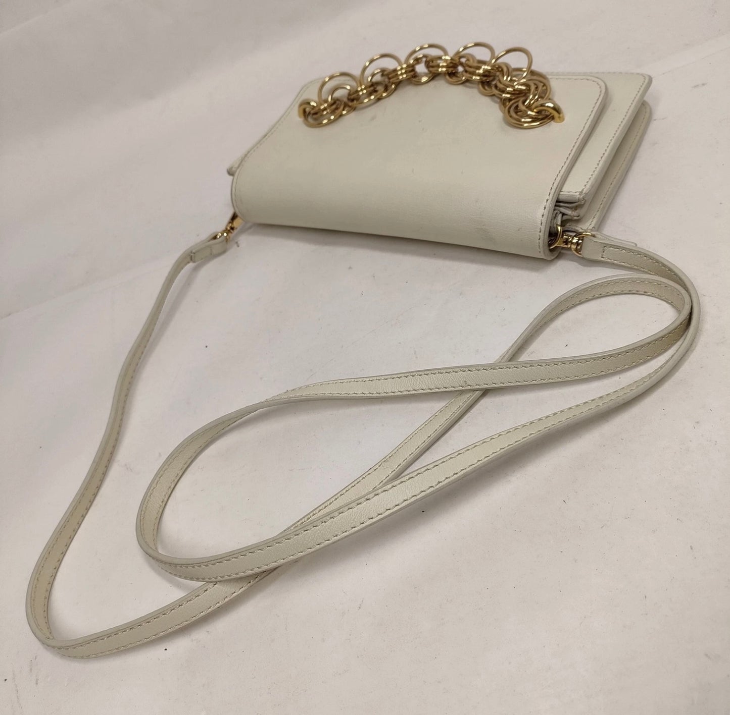 Chloe White leather and gold loop crossbody bag