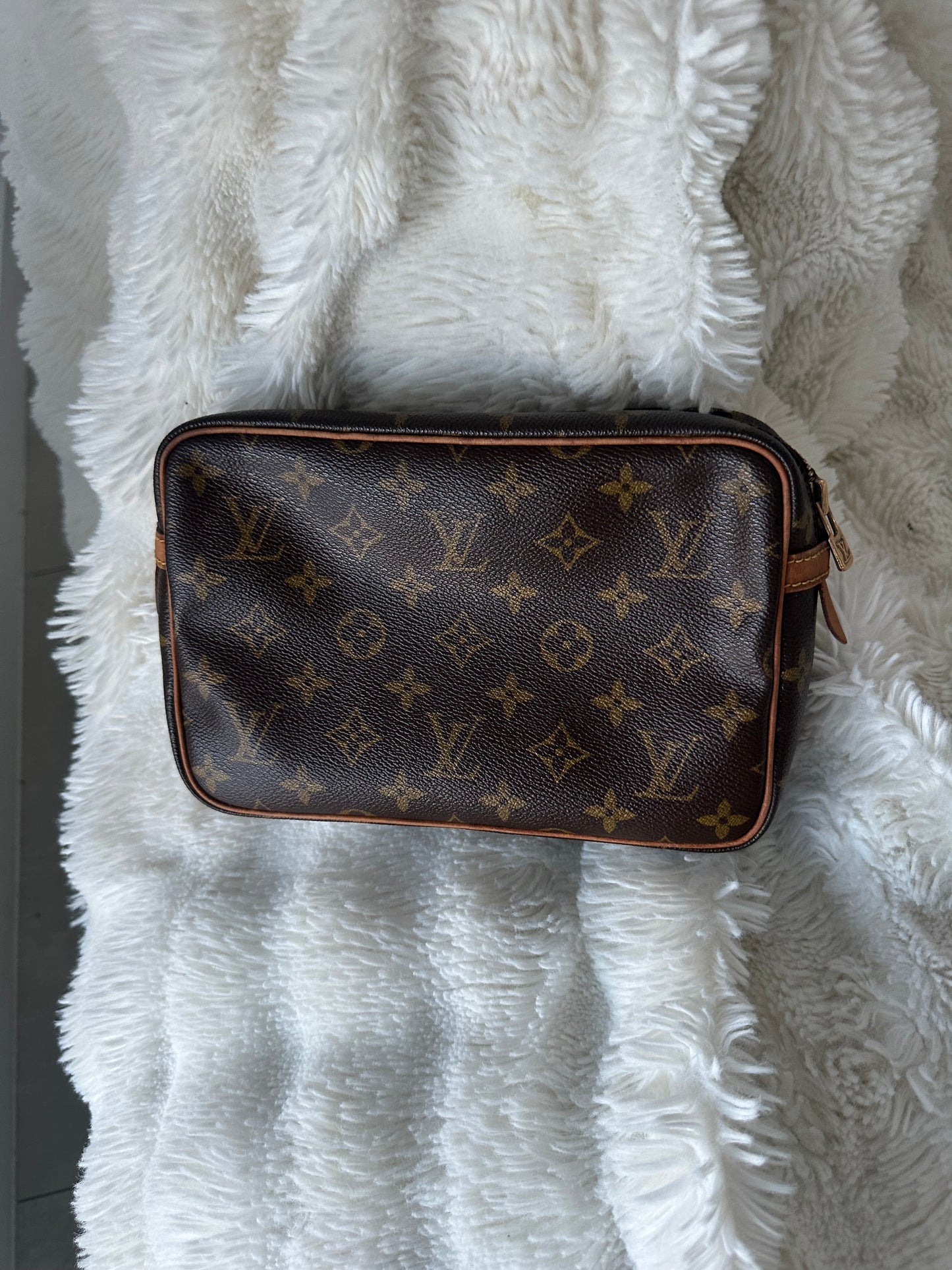 Louis Vuitton Vintage Compiegne 23 Pochette cosmetic case - wash bag - clutch
