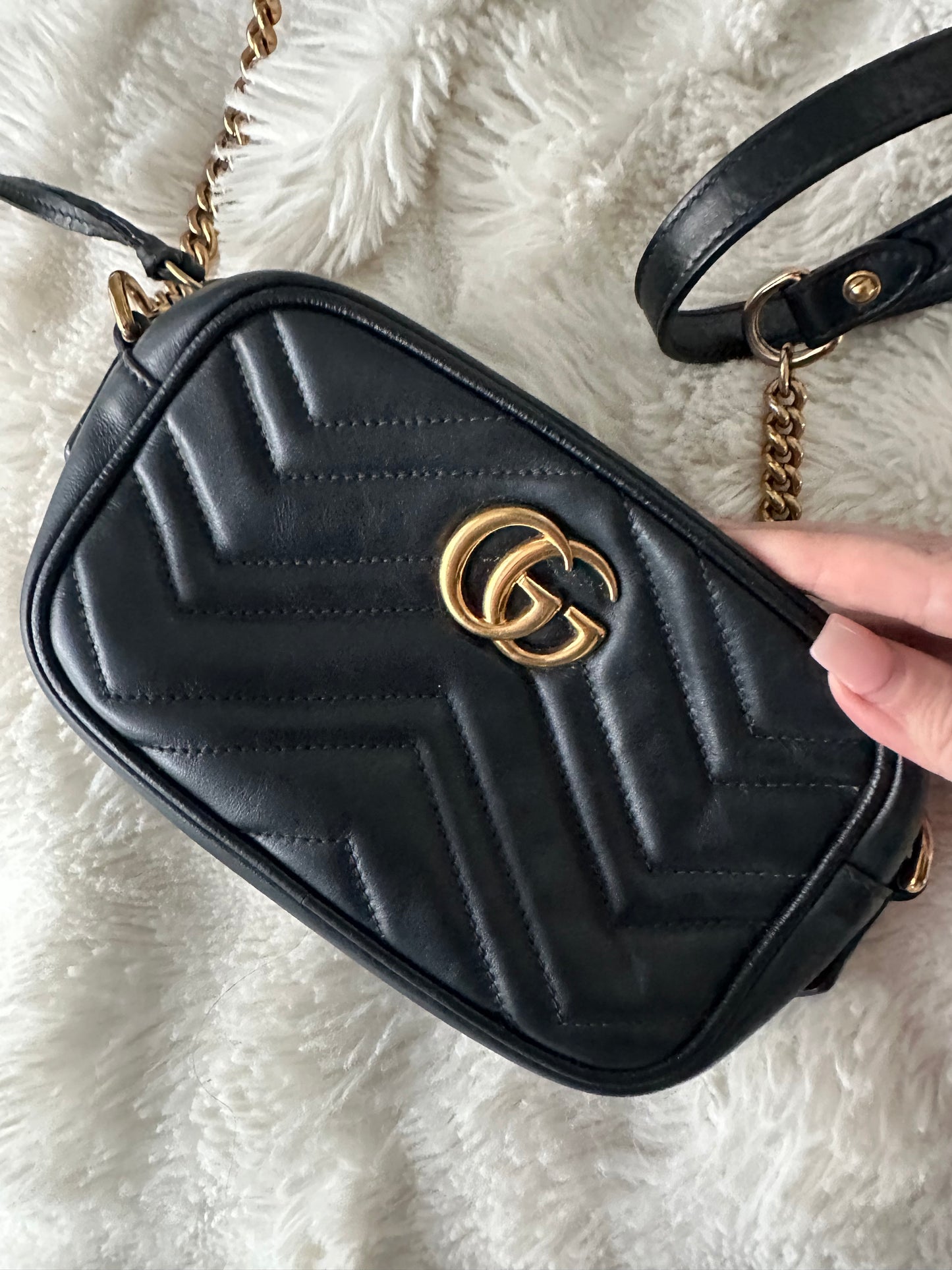 GUCCI GG Marmont Mini Camera Bag Black