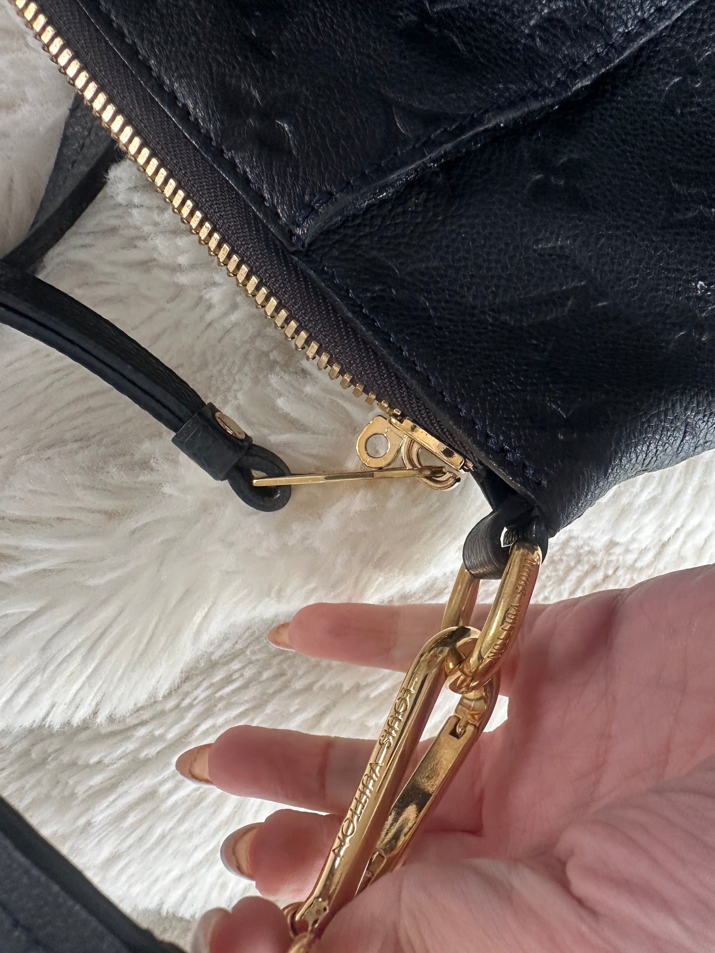 Louis Vuitton luminise MM