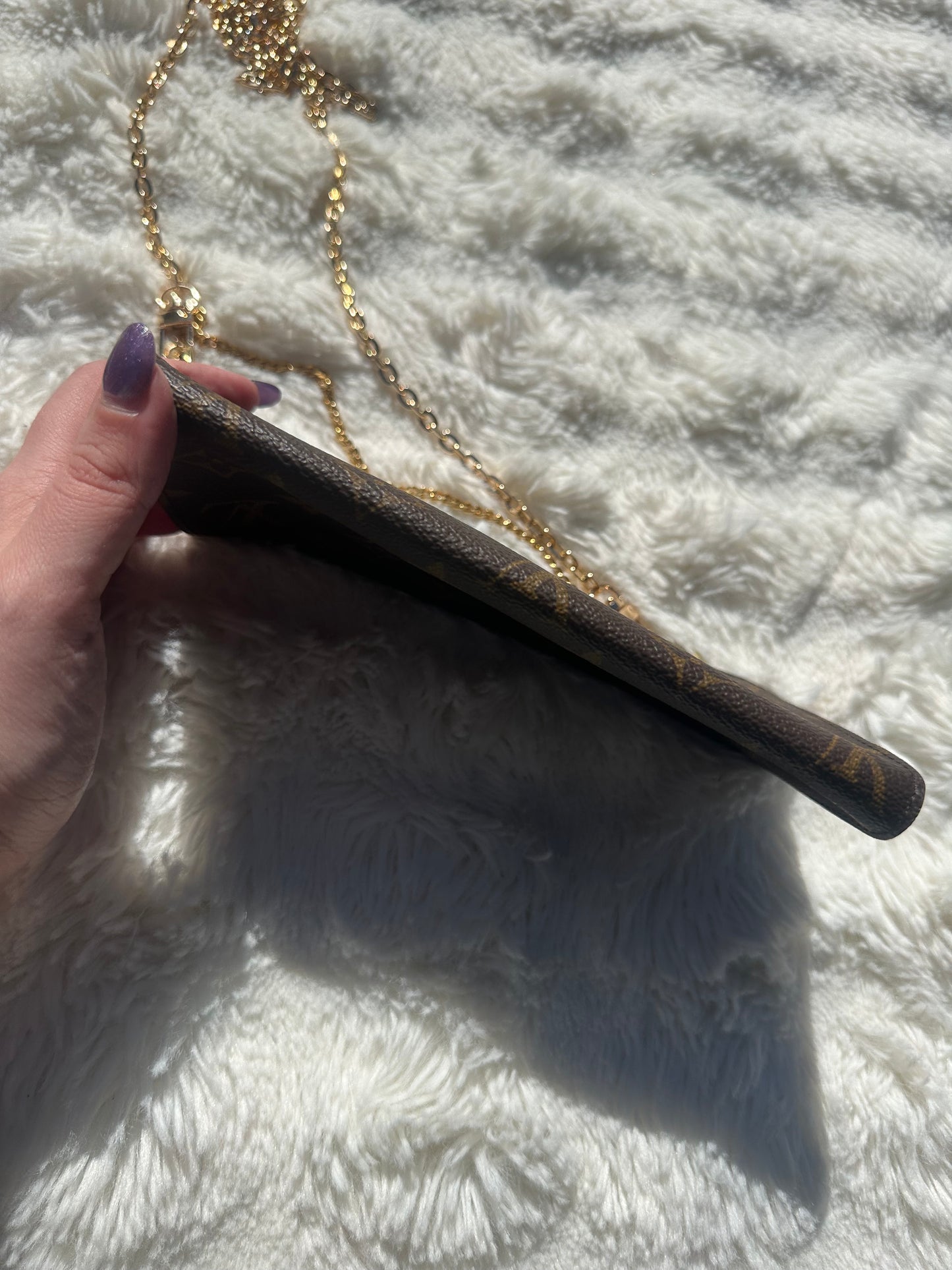 Louis Vuitton crossbody pochette Bag
