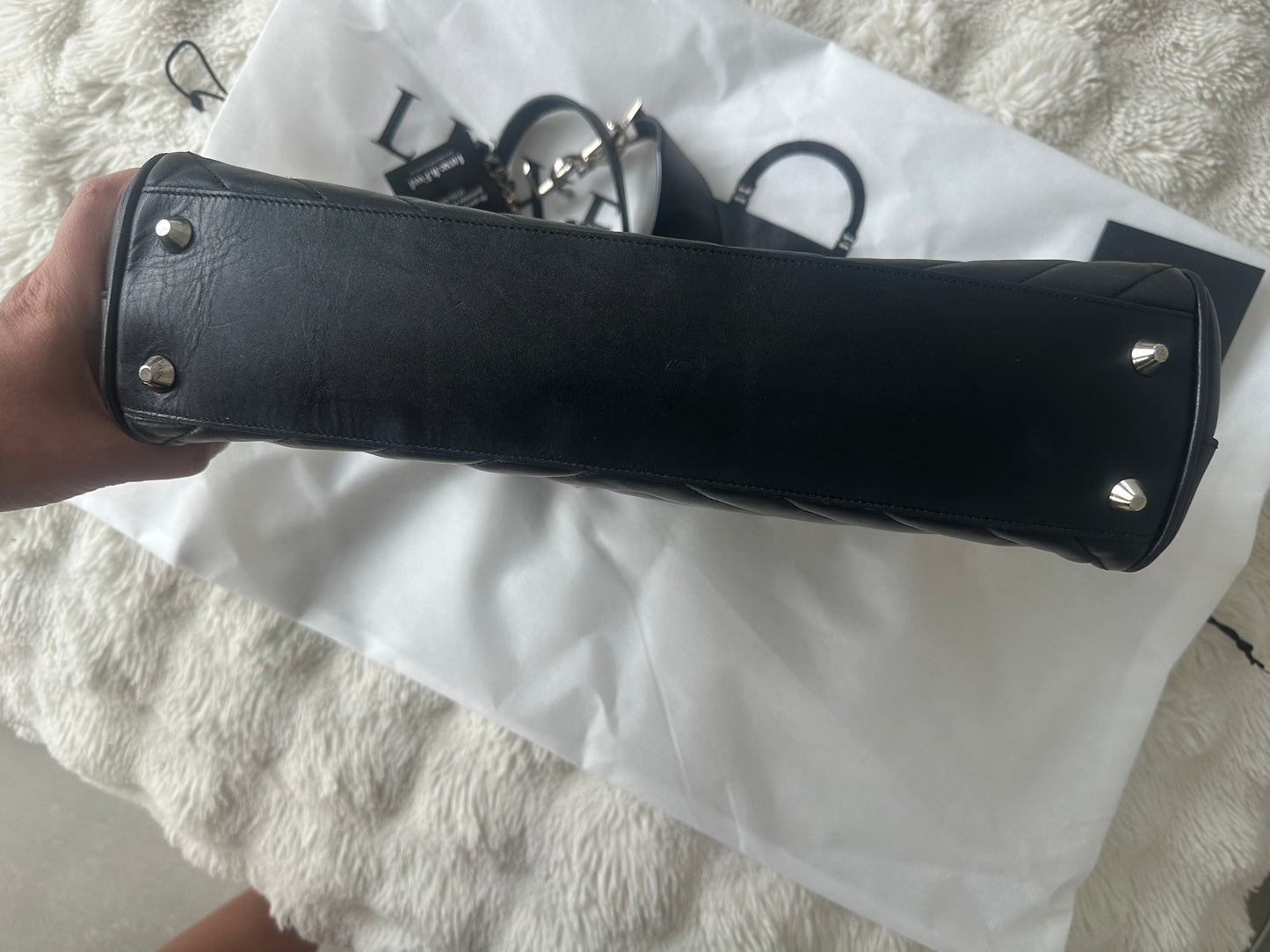 SAINT LAURENT - chevron leather Cassandra shopping tote