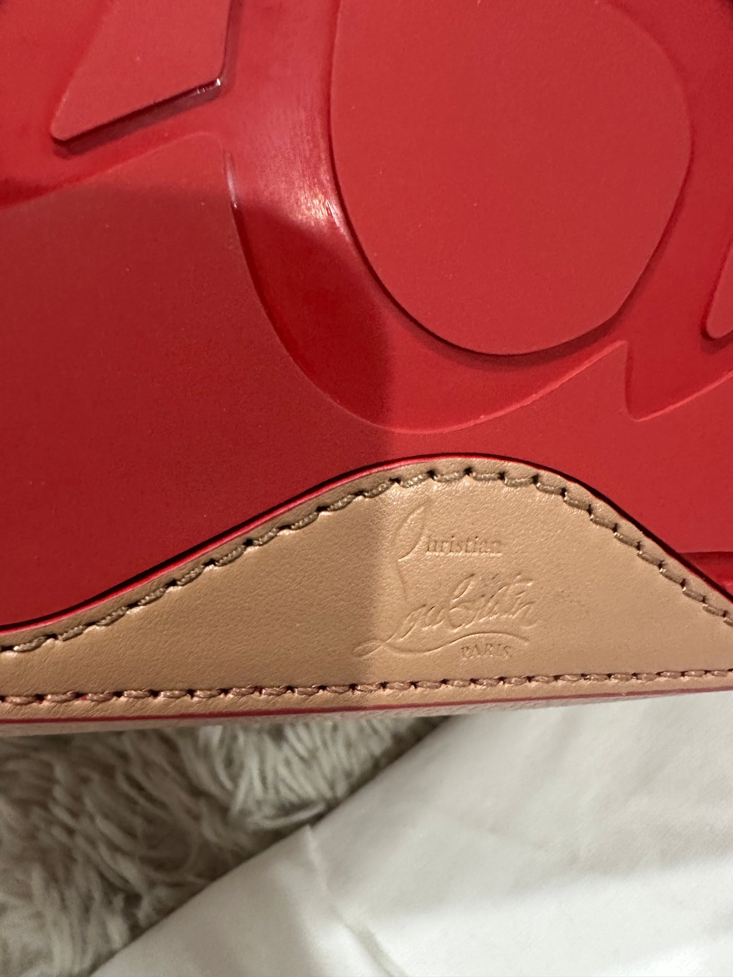 Christian Louboutin - Cabata tote bag in nude grain leather.