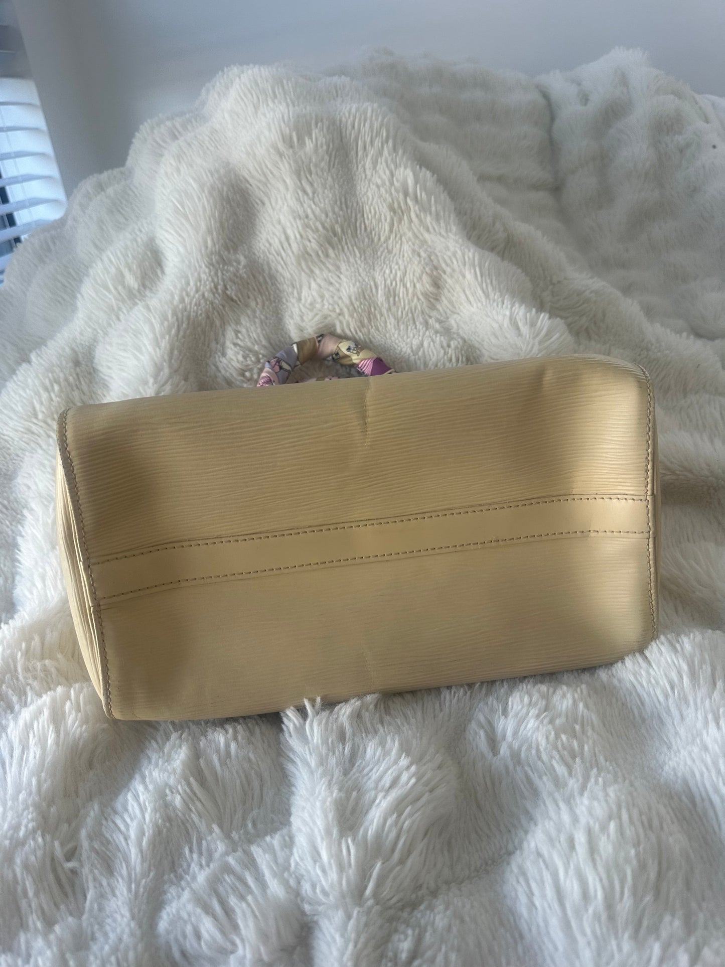 Louis Vuitton Speedy 25 - in Epi leather vanilla