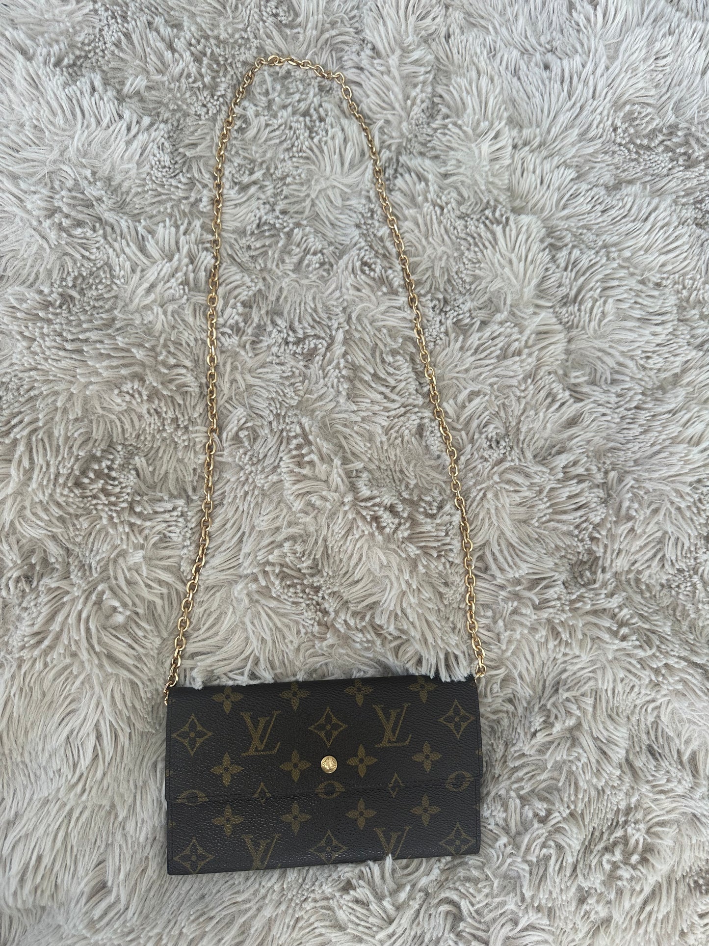 Louis Vuitton Sarah long wallet on chain crossbody
