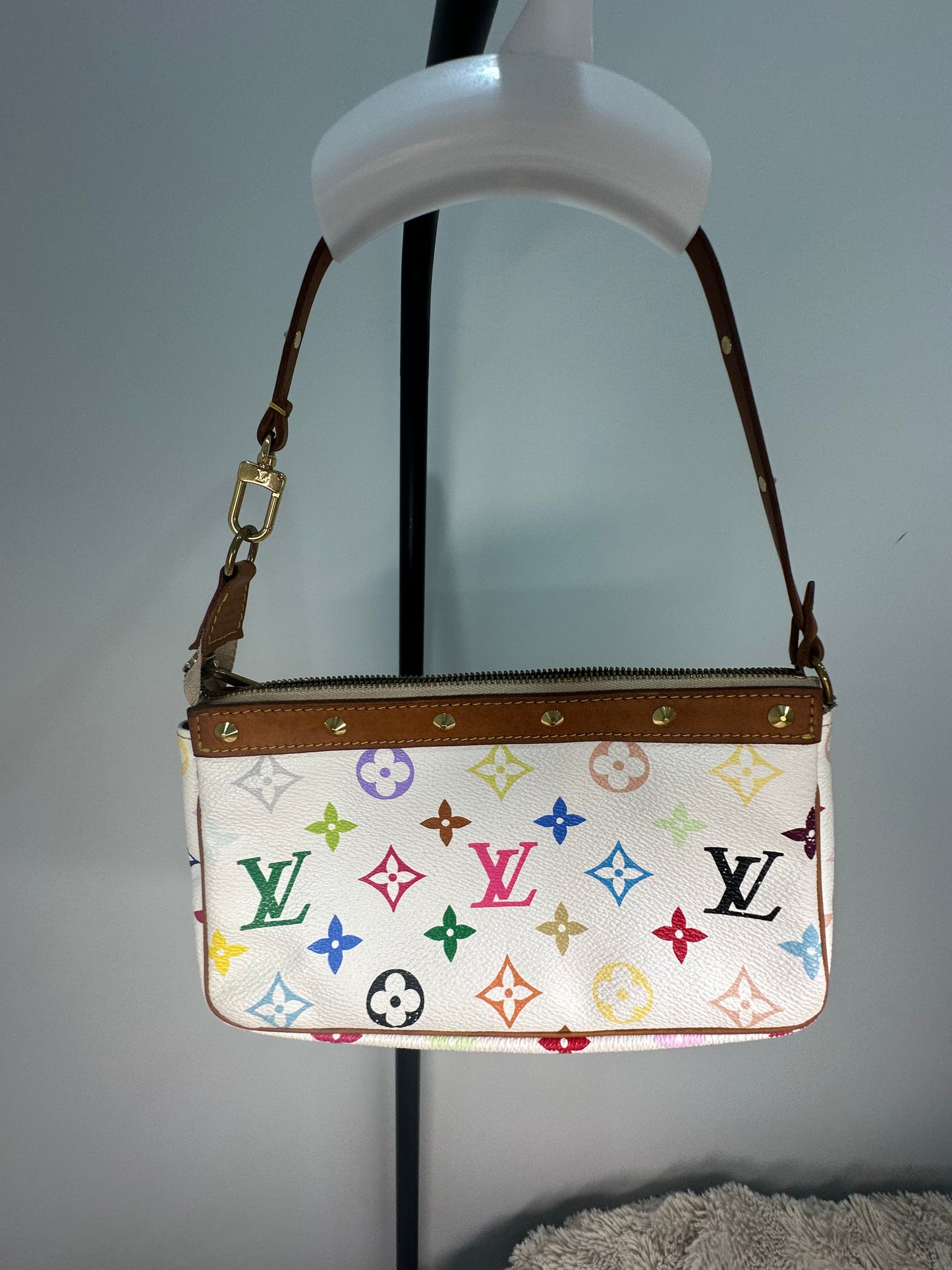 Louis Vuitton Pochette Murakami