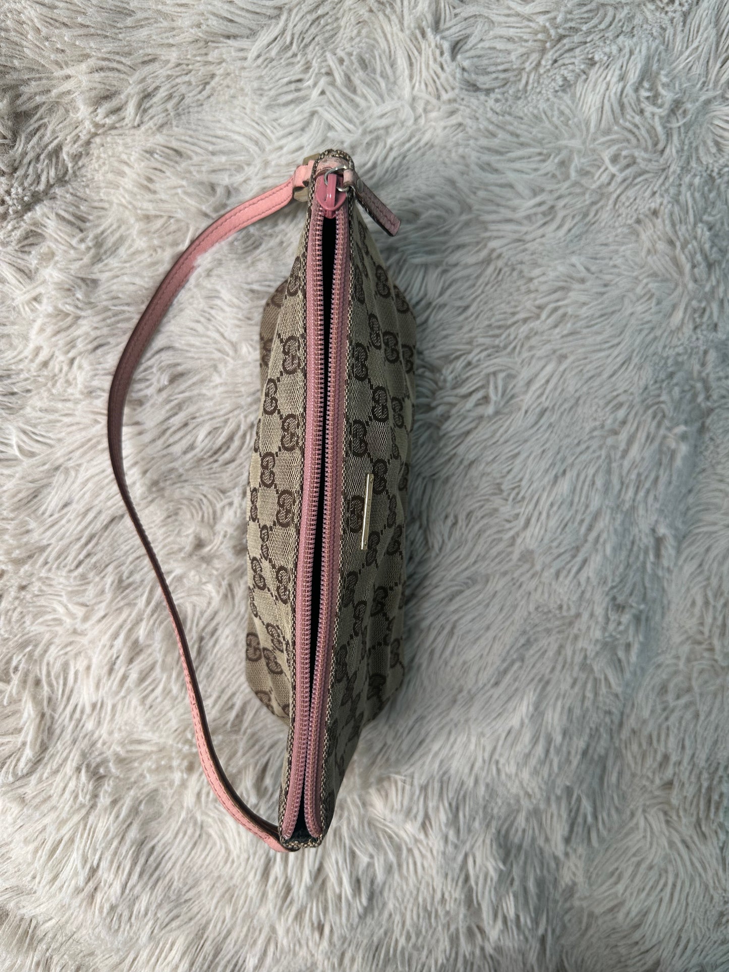 Gucci Boat Pink Leather